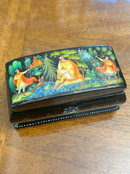 Vintage Russian Palekh Lacquer Box The Frog Princess Signed Romanova