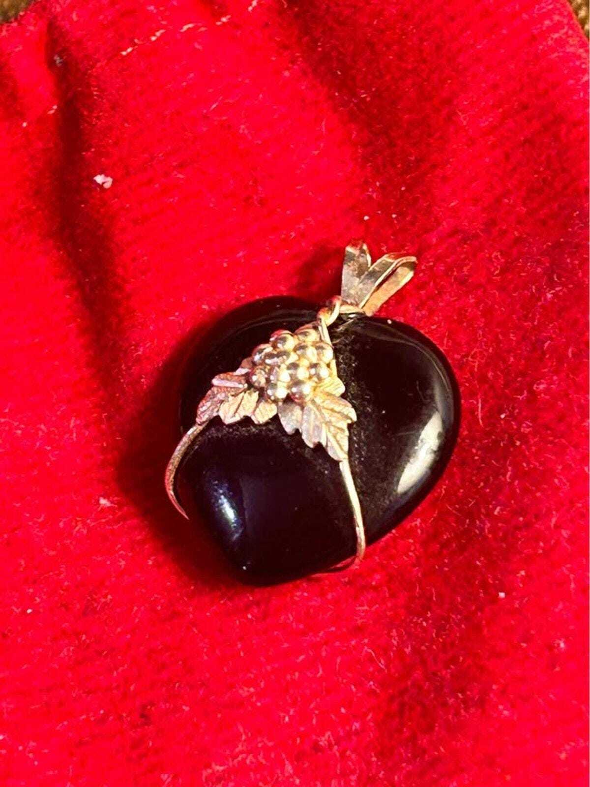 Vintage 14k Black Hills Gold & Onyx Heart Pendant - Grape Leaf Motif