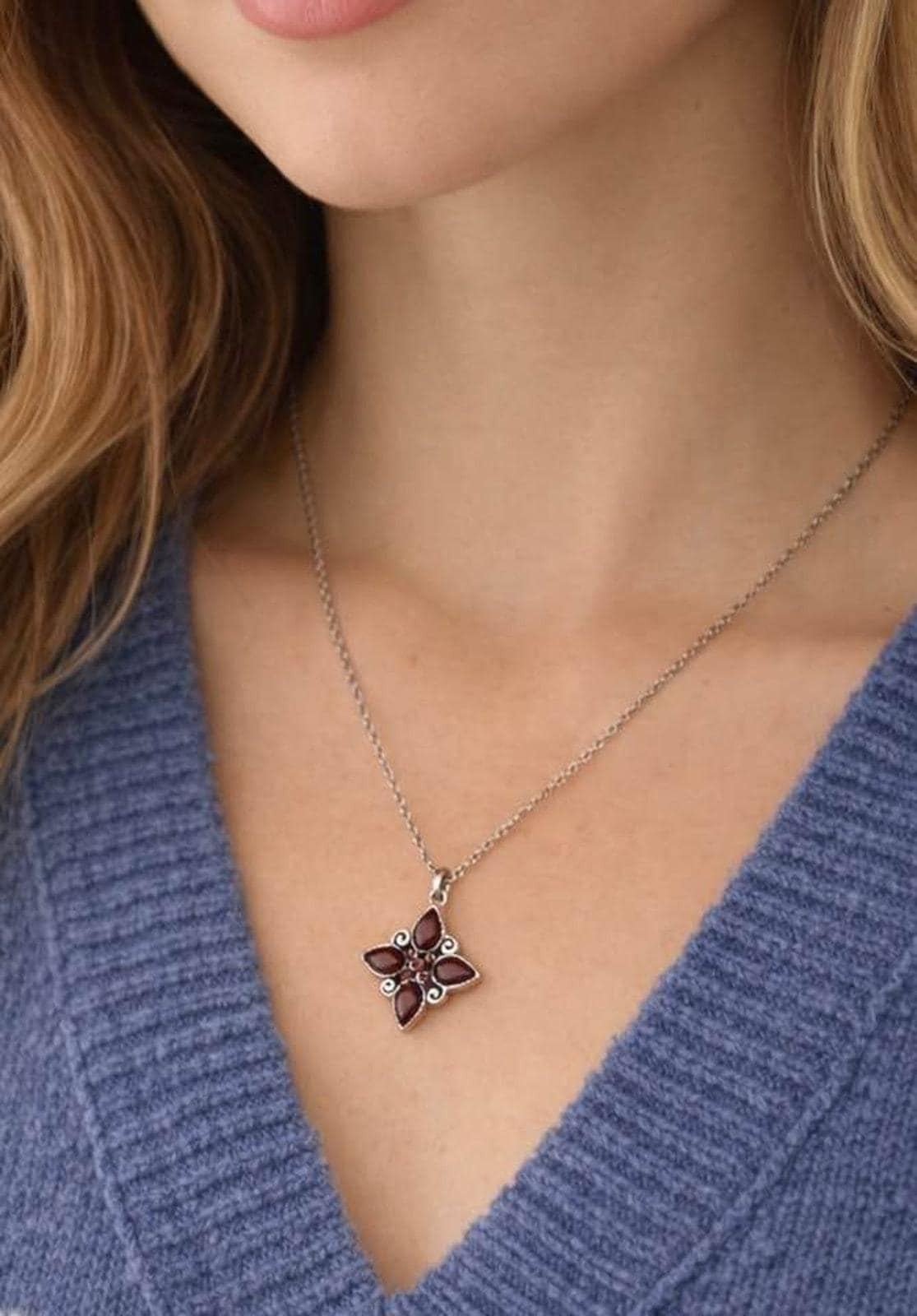 1928 Jewelry Company Silver Tone Quatrefoil Pendant Necklace with Amber Glass