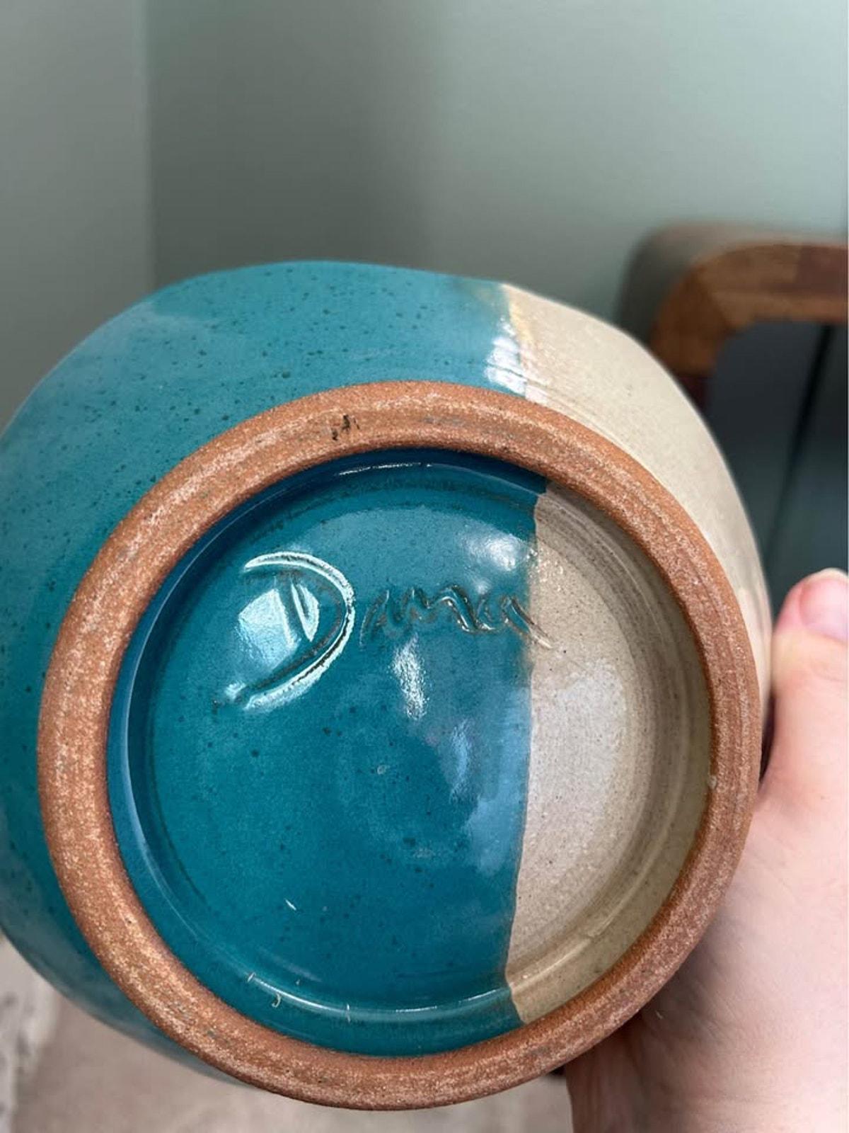 Vintage Signed "Dana" Studio Pottery - 8" Southwestern Sgraffito Bowl