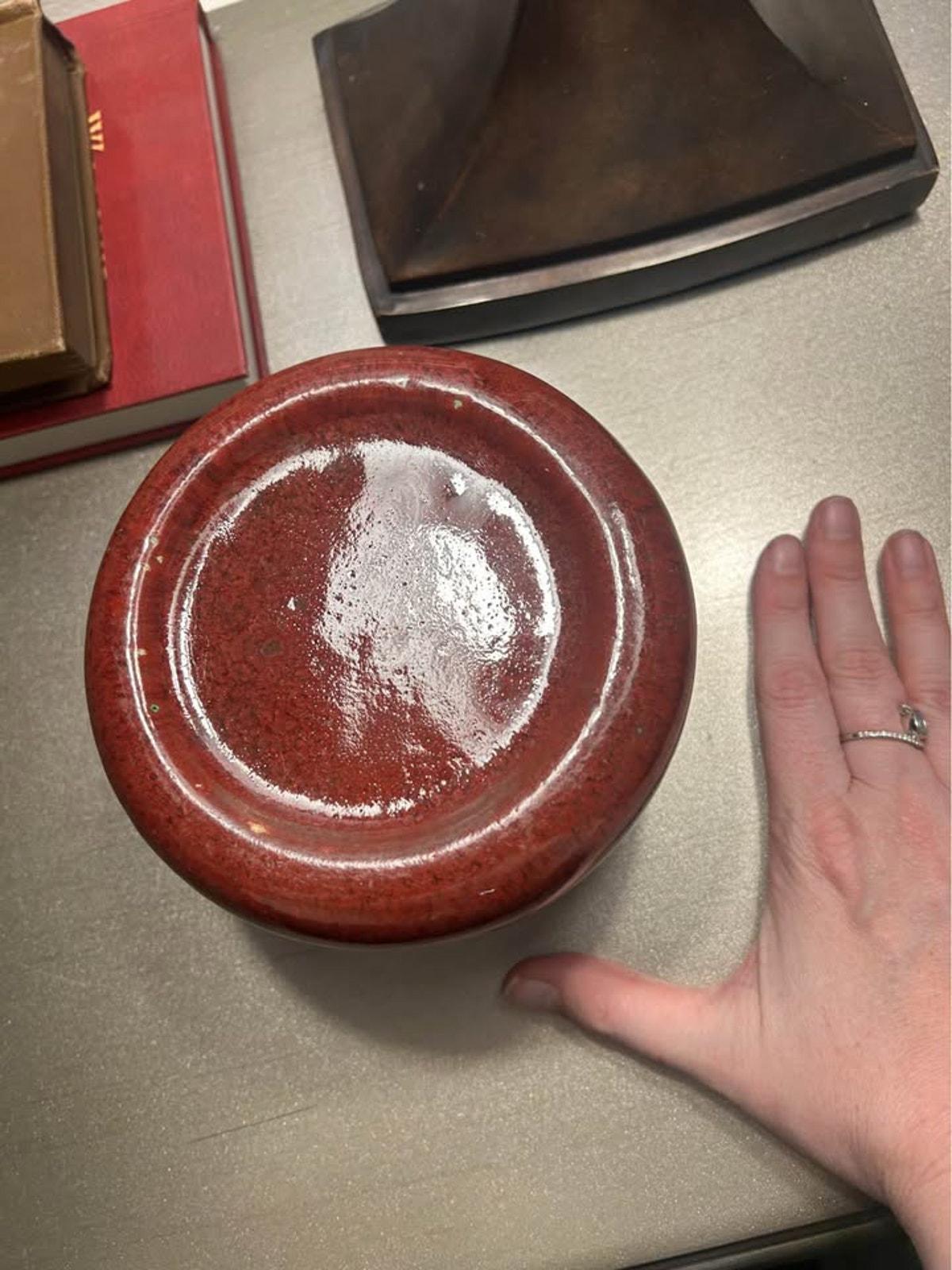Vintage Oxblood Ceramic Candle Pedestal – Sang de Boeuf Art Pottery Holder