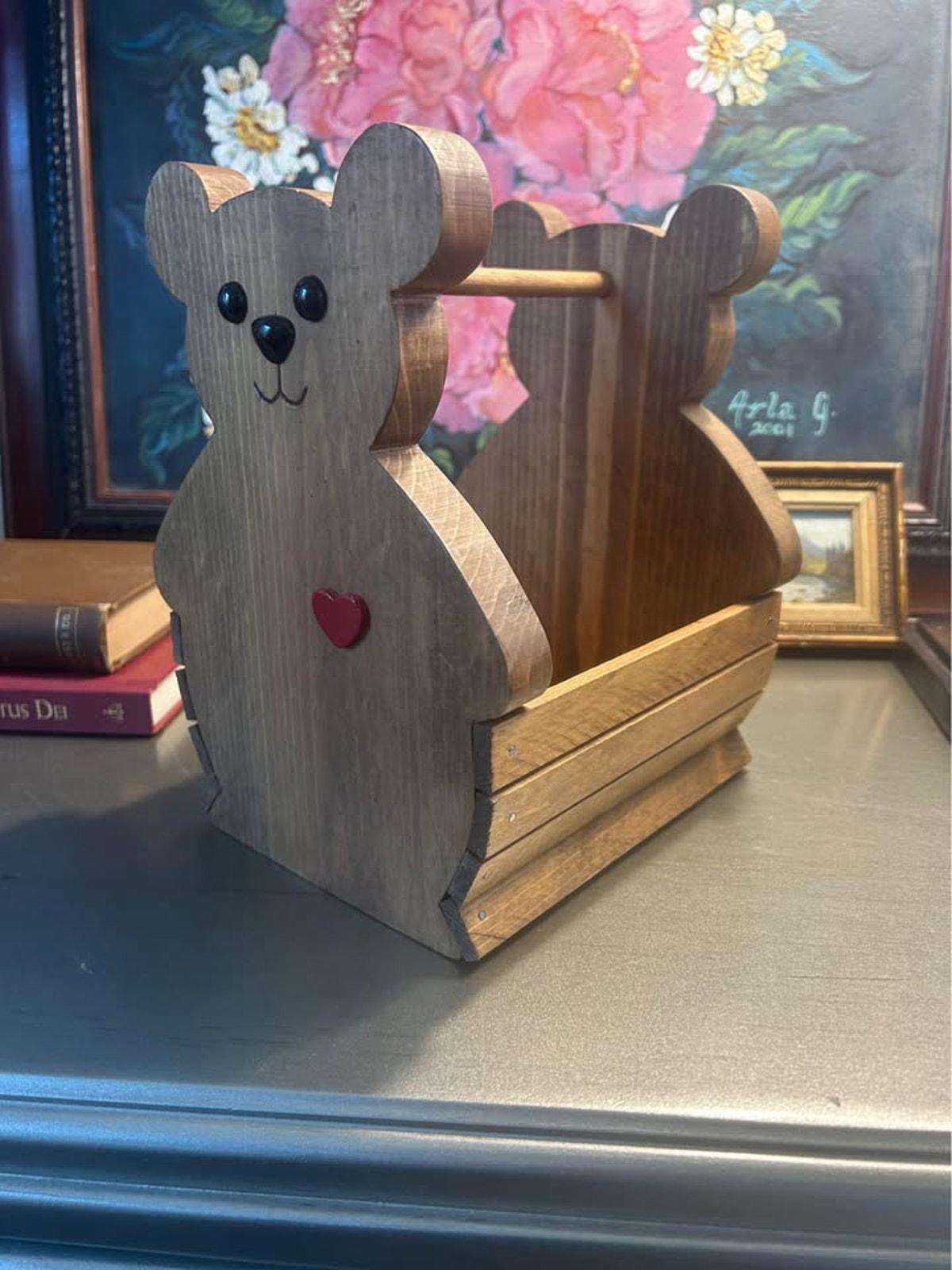 Rustic Wooden Teddy Bear Caddy with Heart Detail
