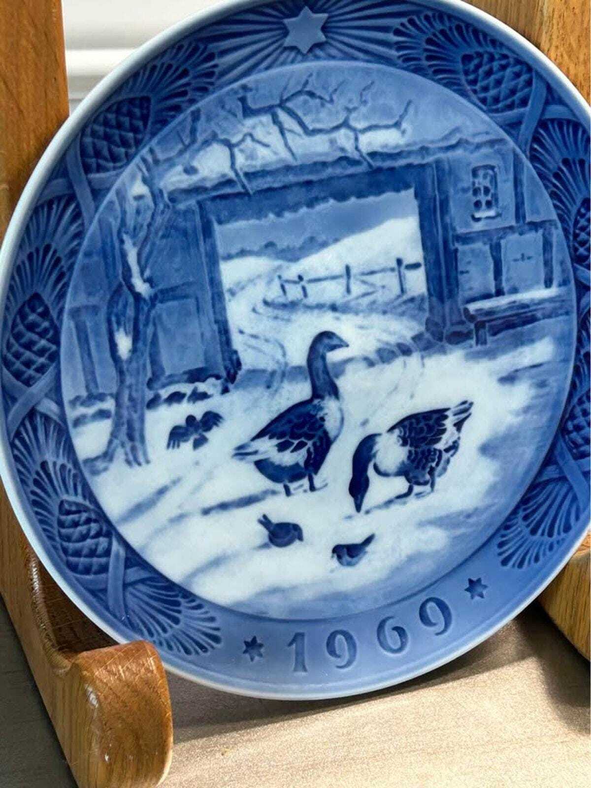 Royal Copenhagen 1969 Christmas Plate, In The Old Farmyard by Kaj Lange