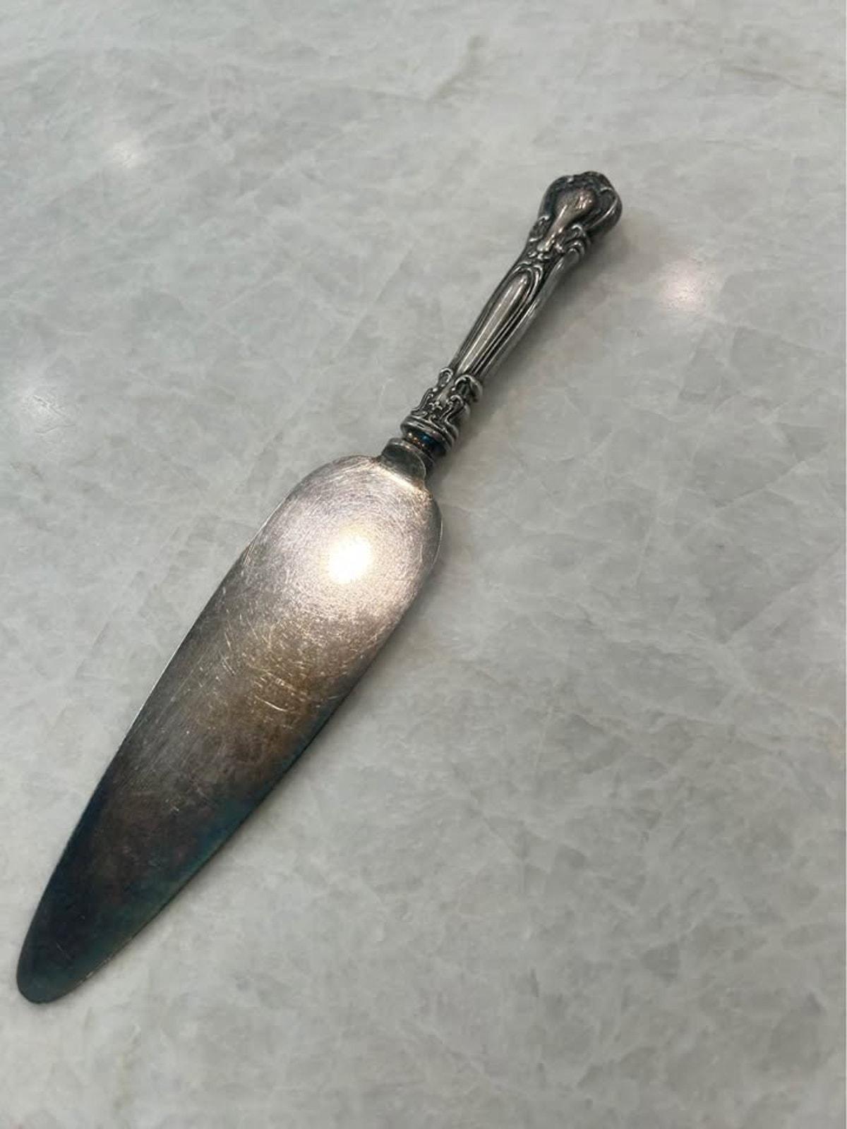 Antique Sterling Silver Ornate Pie and Cake Server Rococo Monogram