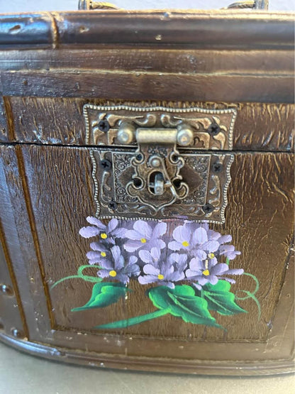 Vintage Dale Tiffany Hand-Painted Hydrangea Jewelry Trunk – Oval Keepsake Chest – Designer Toleware Style Floral Storage