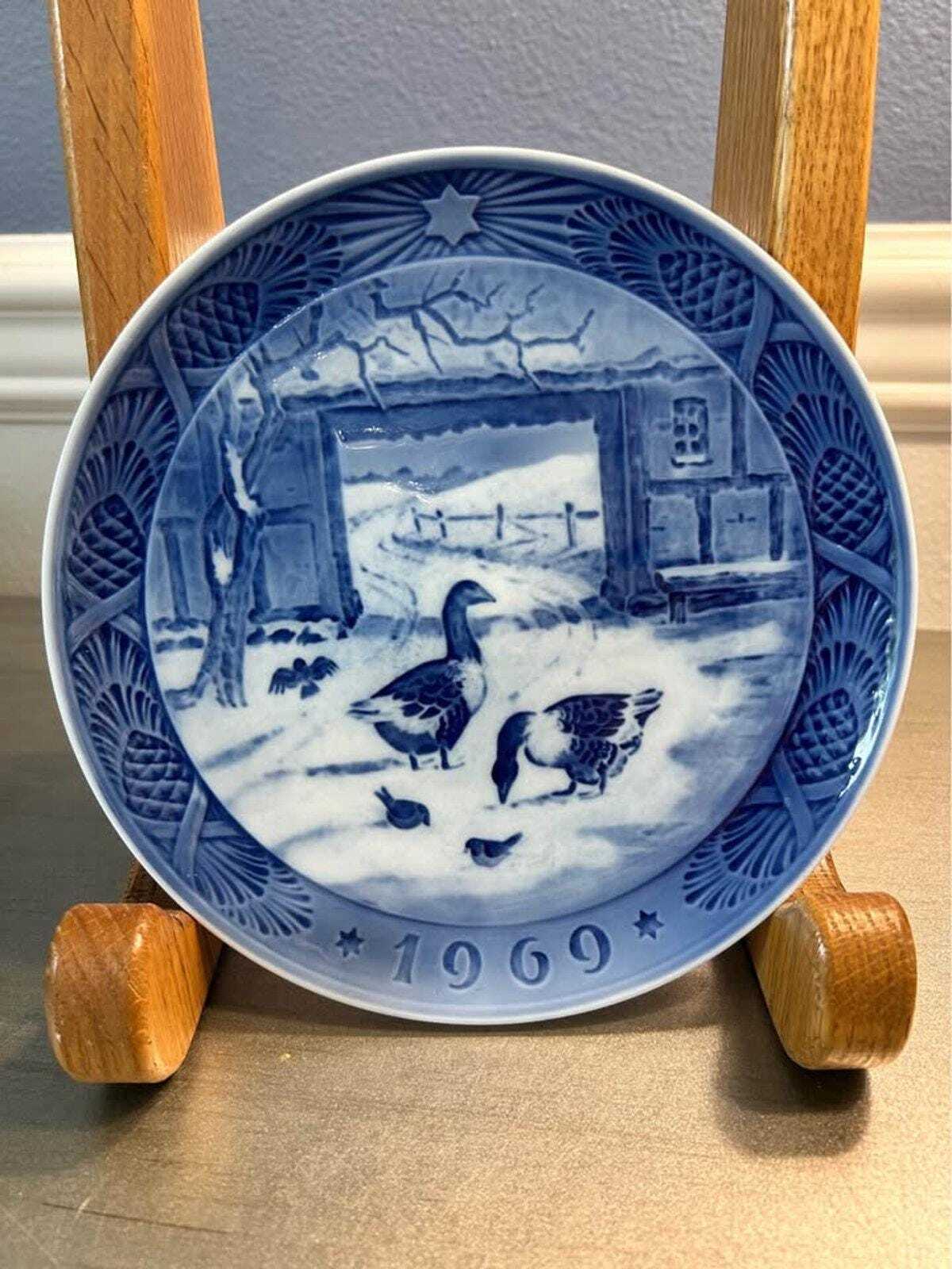 Royal Copenhagen 1969 Christmas Plate, In The Old Farmyard by Kaj Lange