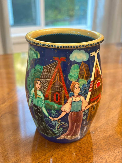 Vintage 1992 S. Gorshunova Russian Lacquer Hand-Painted Vessel