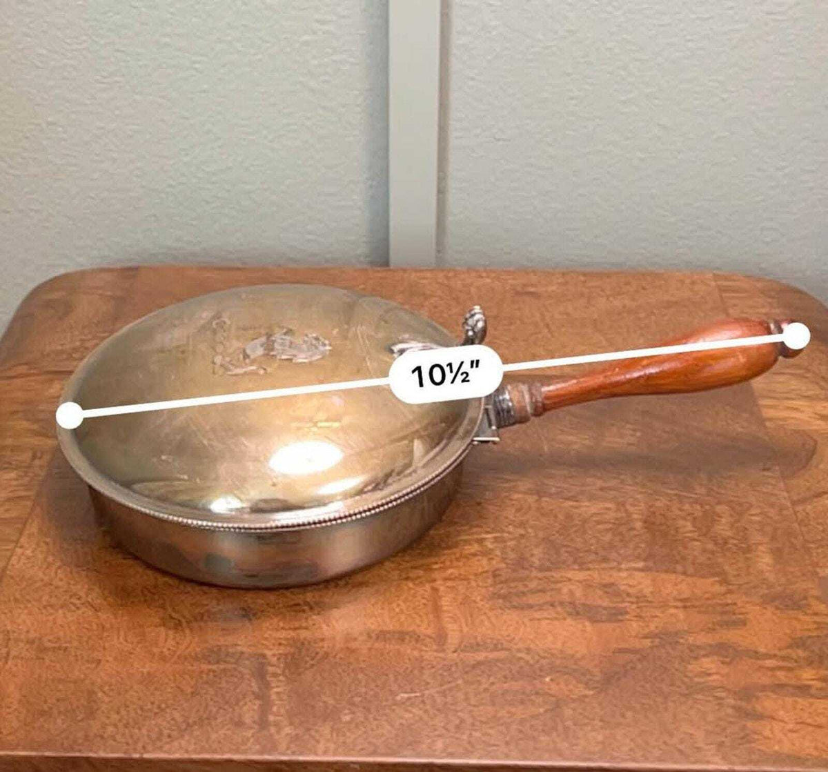 Rare Benedict Mfg. Co. Silver Plate Silent Butler with Engraved Heraldic Crest