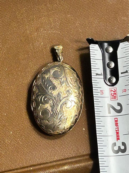Thailand Sterling C.T. Large Engraved Oval Locket - Vintage Silver Foliate Keepsake Pendant