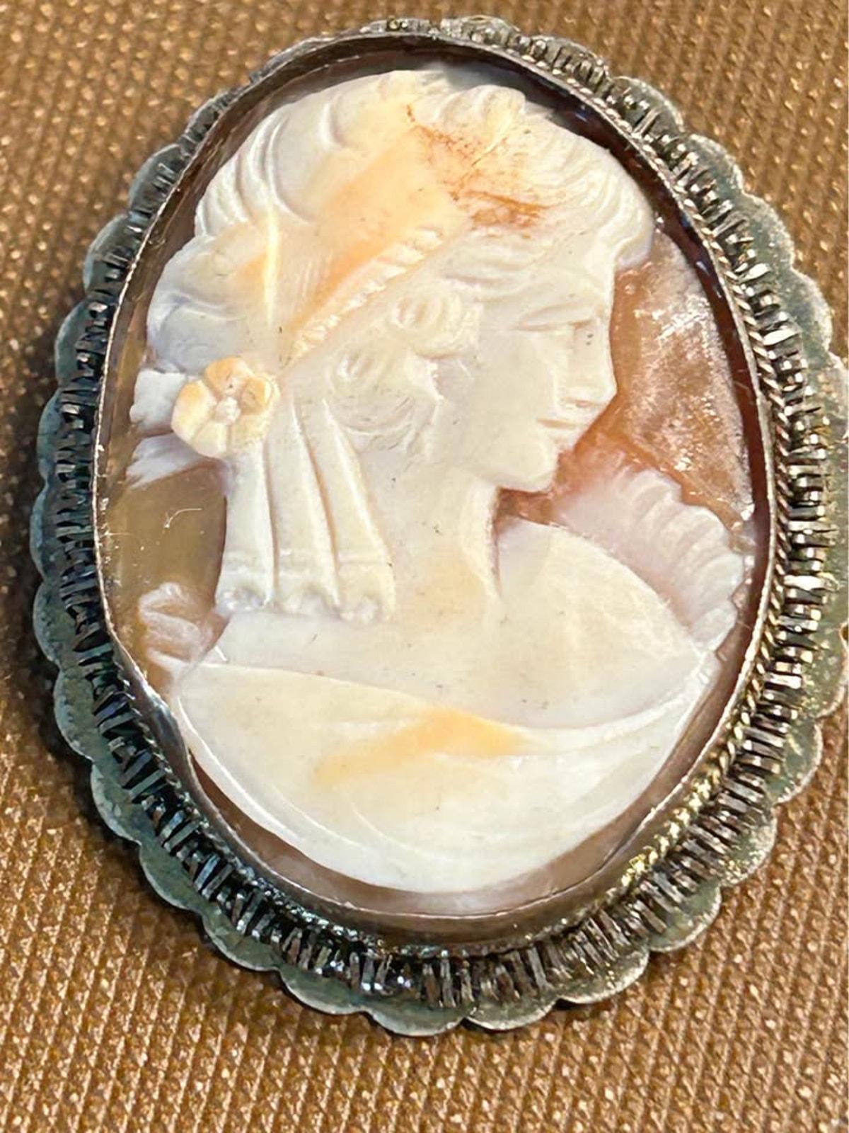 Vintage Italian 800 Silver Shell Cameo Brooch Pendant - Hand Carved Shell Jewelry