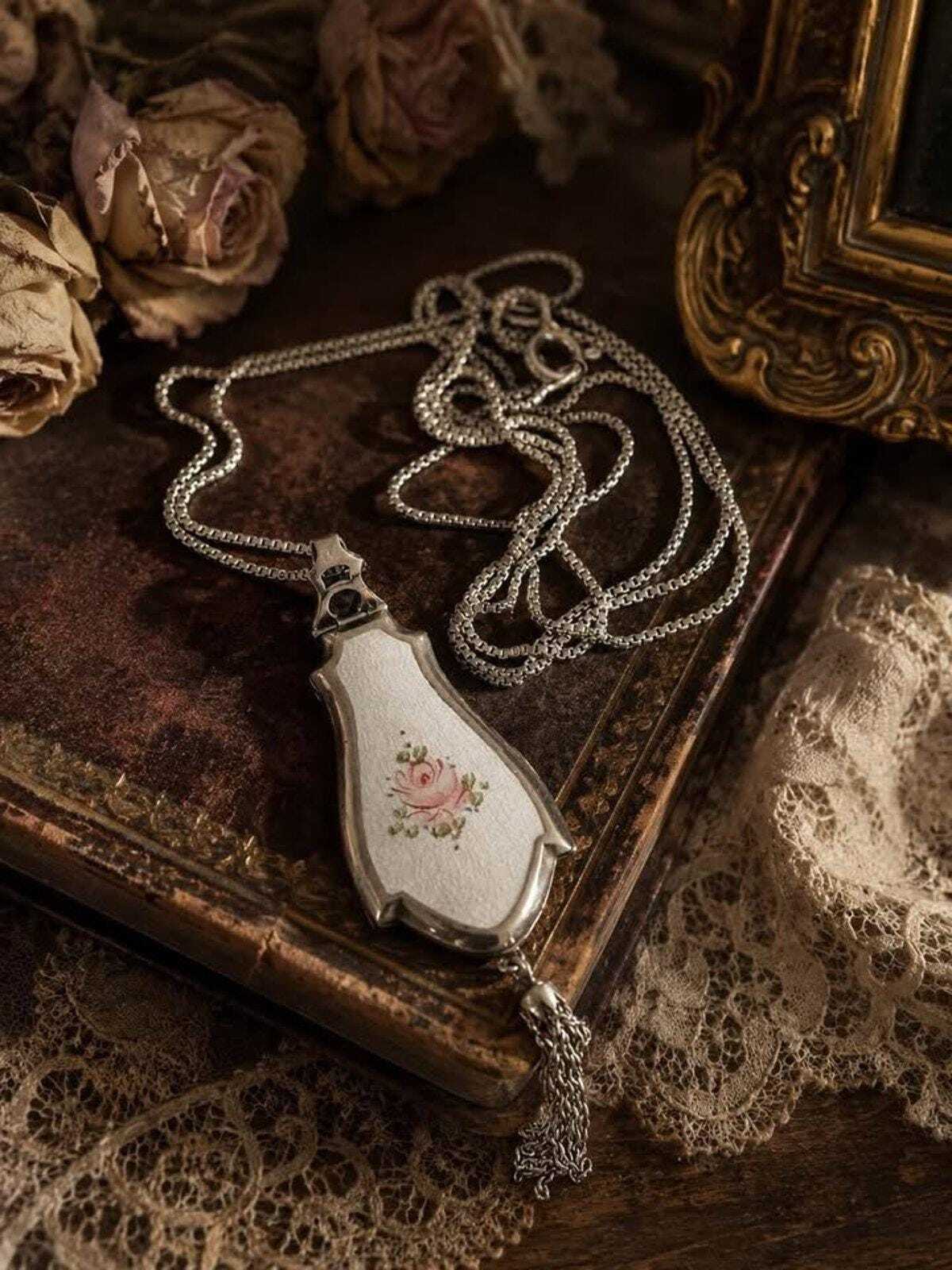 Antique Art Deco Bagley Mfg. Co. Sterling Silver Guilloché Enamel Rose Locket